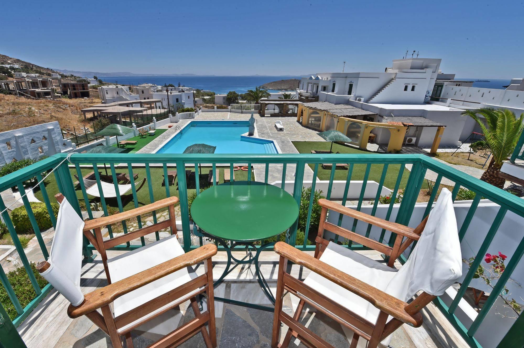 Mr & Mrs White Tinos Hotel Eksteriør billede